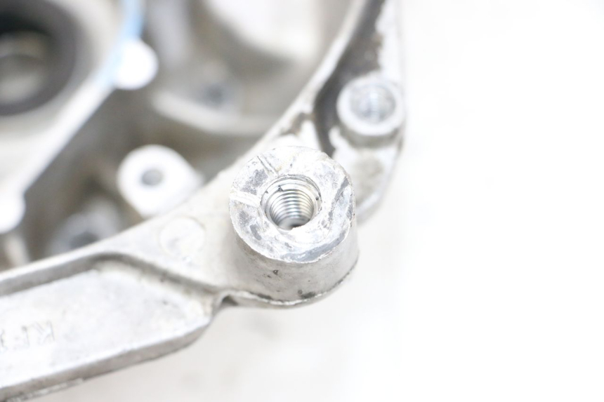 photo de OBUDOWA SILNIKA PRAWA MBK BOOSTER SPIRIT NAKED 50 (2004 - 2017) - Stan powierzchni