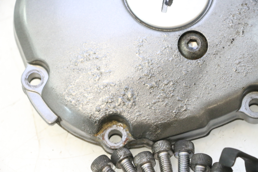 photo de PRAWA OBUDOWA SILNIKA YAMAHA FJR 1300 (2001 - 2005) - Szczegół części