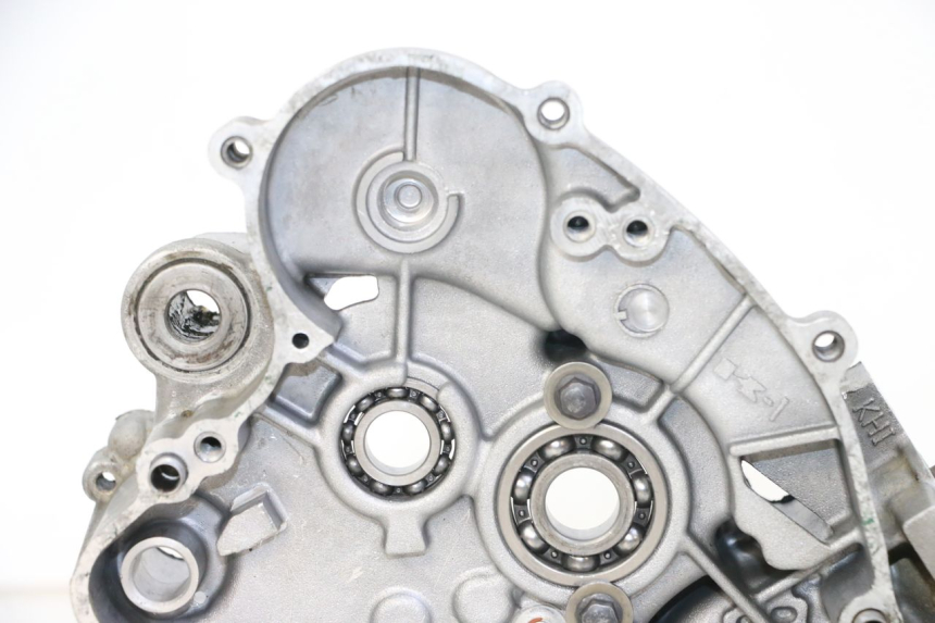 photo de OBUDOWA SILNIKA PRAWA KAWASAKI KX 65 (2000 - 2019) - Stan powierzchni