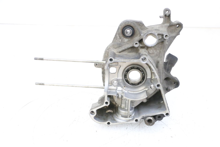 photo de CARTER MOTEUR DROIT YAMAHA NEOS NEO'S 4T 50 (2008 - 2016) - Szczegół części