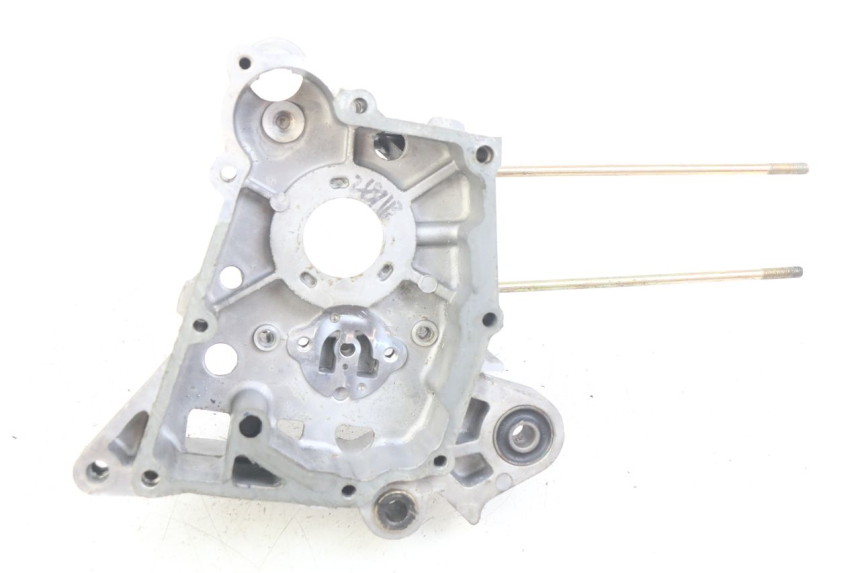 photo de OBUDOWA SILNIKA PRAWA SYM ORBIT III 3 4T 50 (2021 - 2025) - Widok główny