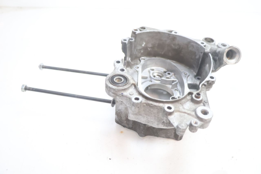 photo de PRAWA OBUDOWA SILNIKA HONDA PCX (JF28) 125 (2009 - 2011) - Widok ogólny