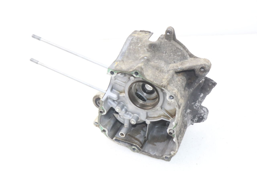 photo de OBUDOWA SILNIKA PRAWA HONDA SCV LEAD 100 (2003 - 2007) - Szczegół części