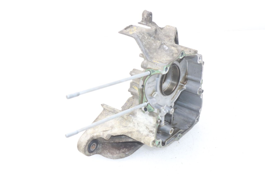 photo de OBUDOWA SILNIKA PRAWA HONDA SCV LEAD 100 (2003 - 2007) - Zoom stanu zużycia