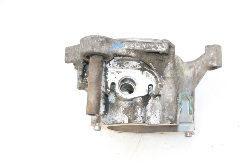 photo de PRAWA OBUDOWA SILNIKA PEUGEOT SPEEDFIGHT LC 50 (1996 - 2002) - Szczegół części