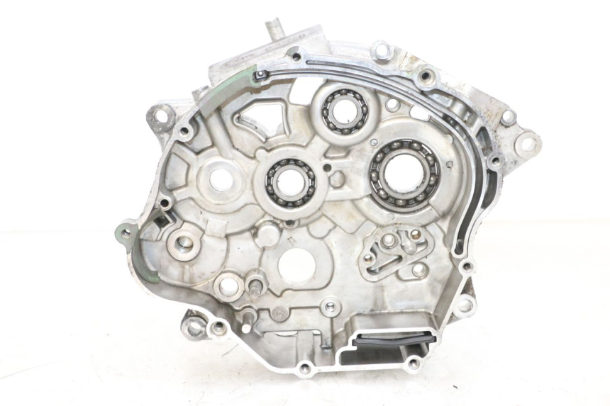 photo de OBUDOWA SILNIKA PRAWA YAMAHA TTR 125 (2000 - 2020) - Widok główny