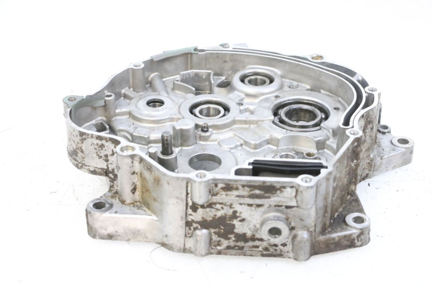 photo de OBUDOWA SILNIKA PRAWA YAMAHA TTR 125 (2000 - 2020) - Zoom stanu zużycia