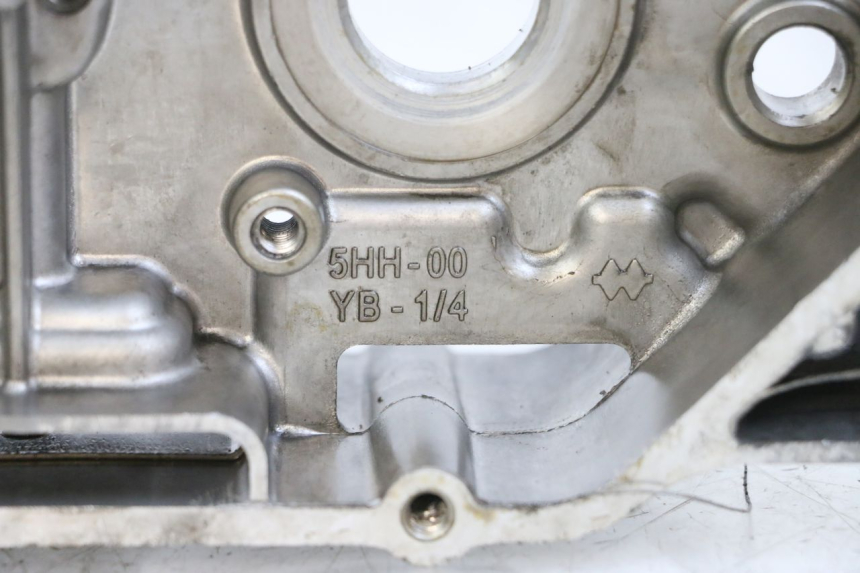 photo de OBUDOWA SILNIKA PRAWA YAMAHA TTR 125 (2000 - 2020) - Zbliżenie techniczne