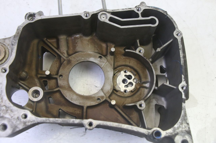 photo de OBUDOWA SILNIKA PRAWA YAMAHA XMAX X-MAX 125 (2006 - 2009) - Widok ogólny