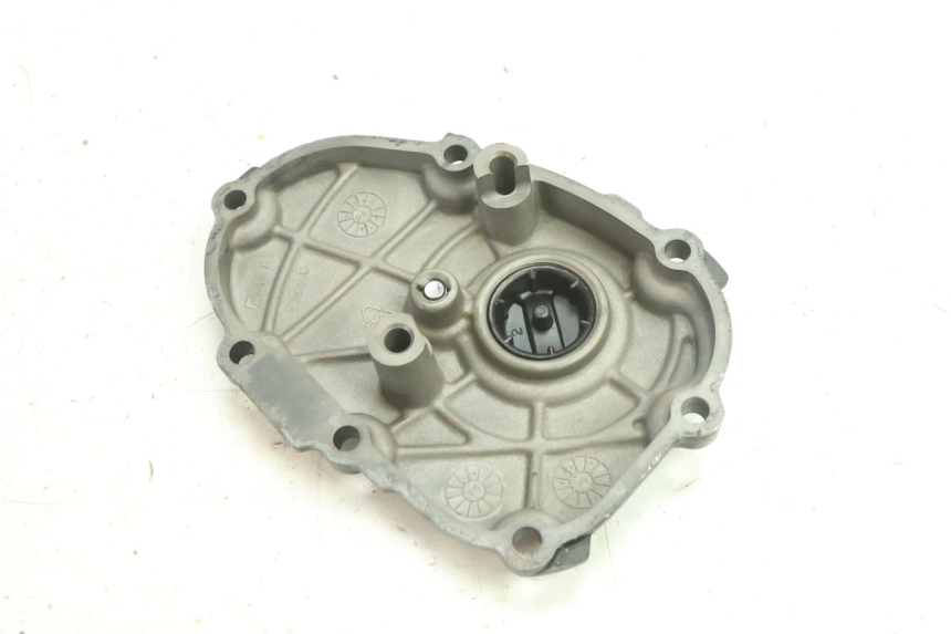photo de PRAWA OBUDOWA SILNIKA YAMAHA YZF R6 600 (2008 - 2009) - Zbliżenie techniczne