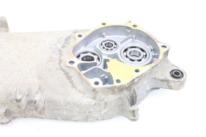 photo de Karter silnika lewy HONDA FES PANTHEON 2T 125 (1998 - 2002) - Punkty mocowania