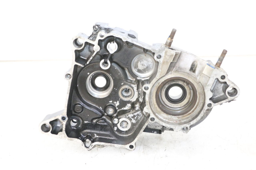 photo de Karter silnika lewy HONDA MTX TC02 125 (1987 - 1989) - Zbliżenie komponentów