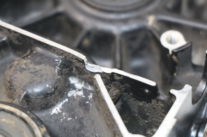 photo de Karter silnika lewy SUZUKI JR 80 (2001 - 2006) - Punkty mocowania