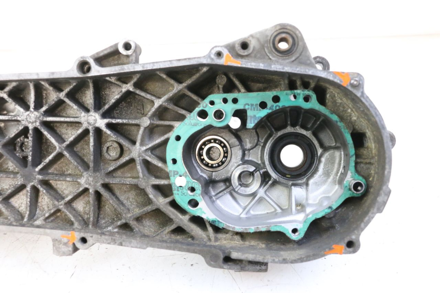 photo de Karter silnika lewy PEUGEOT TKR TREKKER FURIOUS 50 (2005 - 2014) - Zoom stanu zużycia
