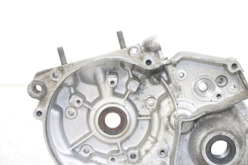 photo de Karter silnika lewy GILERA RK 50 (1996 - 1999) - Zbliżenie komponentów