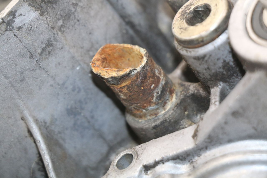 photo de Karter silnika lewy APRILIA SCARABEO GT 125 (1999 - 2007) - Szczegół części