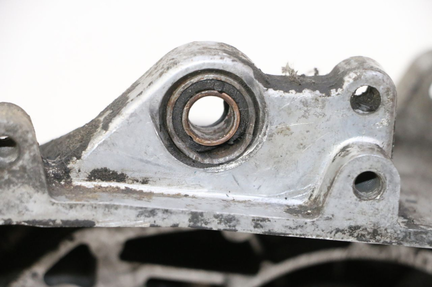 photo de Karter silnika lewy PEUGEOT VIVACITY NEW 2T 50 (2008 - 2017) - Zbliżenie komponentów