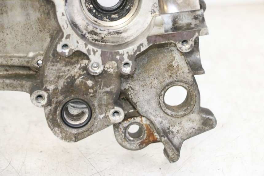 photo de Karter silnika lewy PEUGEOT VIVACITY NEW 2T 50 (2008 - 2017) - Stan powierzchni