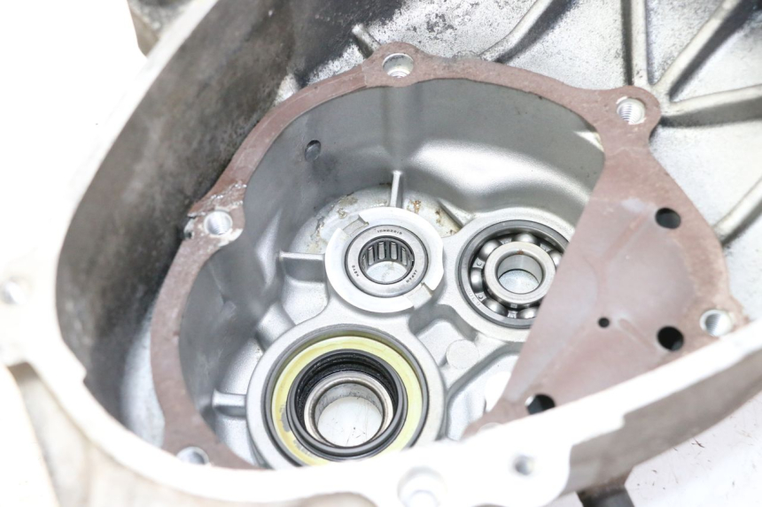 photo de Karter silnika lewy YAMAHA X-CITY XCITY 125 (2007 - 2013) - Inny kąt widzenia