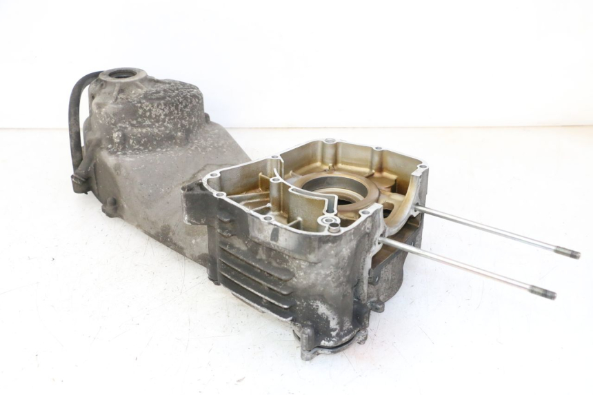 photo de Karter silnika lewy YAMAHA X-MAX XMAX 125 (2010 - 2013) - Szczegół części