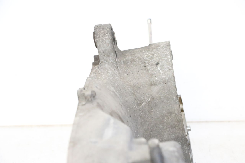 photo de Karter silnika lewy YAMAHA X-MAX XMAX 125 (2010 - 2013) - Zbliżenie techniczne