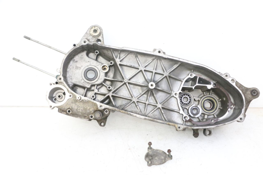 photo de Karter silnika lewy YAMAHA XMAX X-MAX 125 (2006 - 2009) - Widok główny