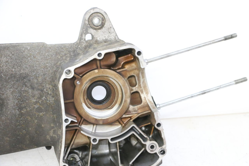 photo de Karter silnika lewy YAMAHA XMAX X-MAX 125 (2006 - 2009) - Szczegóły charakterystyczne