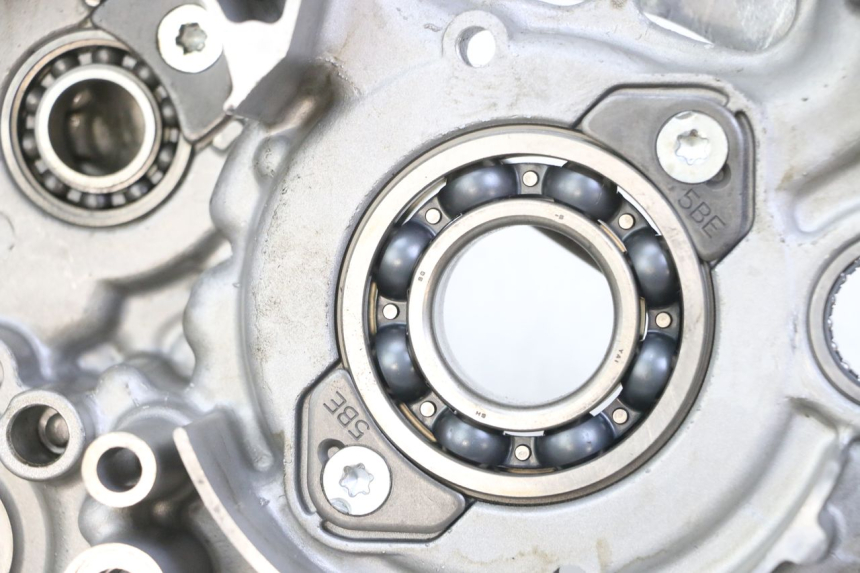 photo de Karter silnika lewy YAMAHA YZ-F YZF 250 (2007 - 2013) - Kontrola wizualna