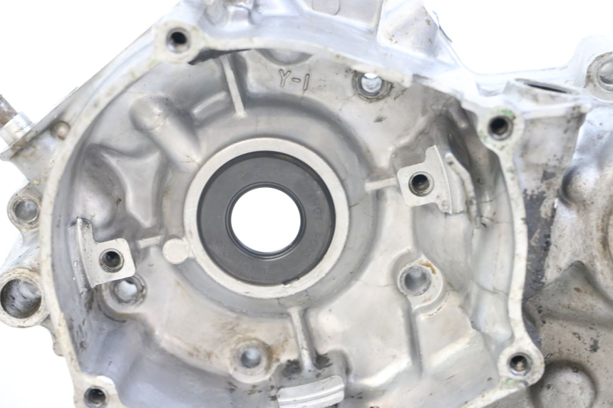 photo de Karter silnika lewy YAMAHA YZ 85 (2002 - 2018) - Widok z bliska