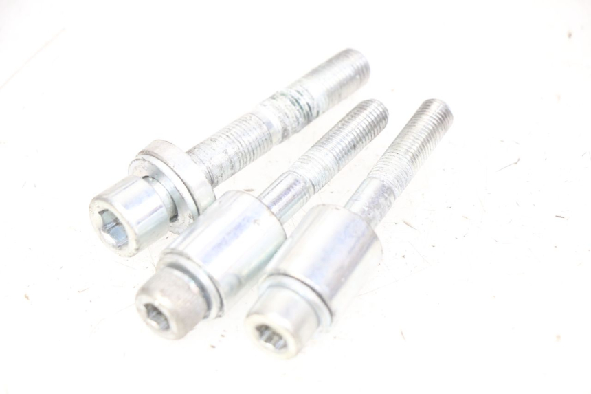 photo de OSŁONA CYLINDRA SILNIKA HONDA CB R 1000 (2018 - 2023) - Szczegół części