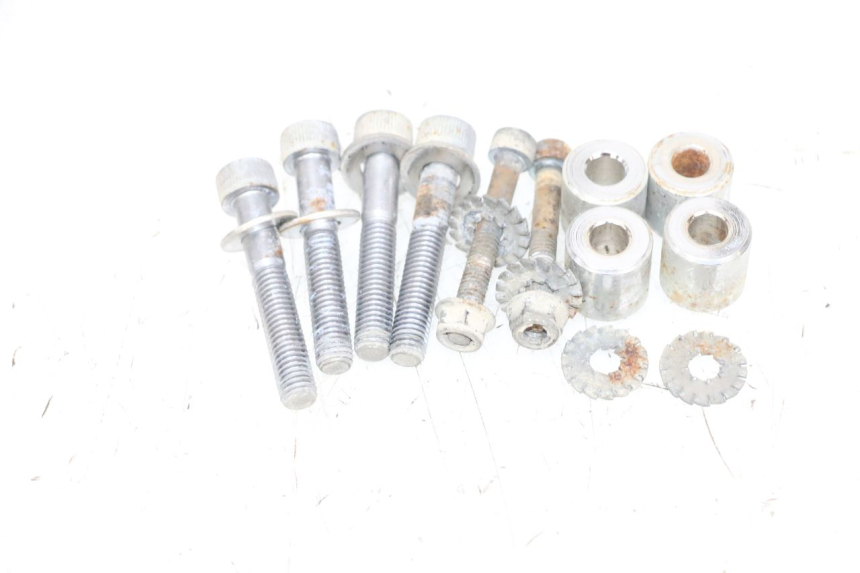 photo de OSŁONA CYLINDRA SILNIKA YAMAHA FJR ABS 1300 (2006 - 2012) - Zbliżenie komponentów