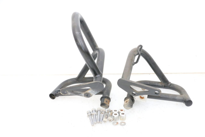 photo de OSŁONA CYLINDRA SILNIKA YAMAHA FJR ABS 1300 (2006 - 2012) - Inny kąt widzenia