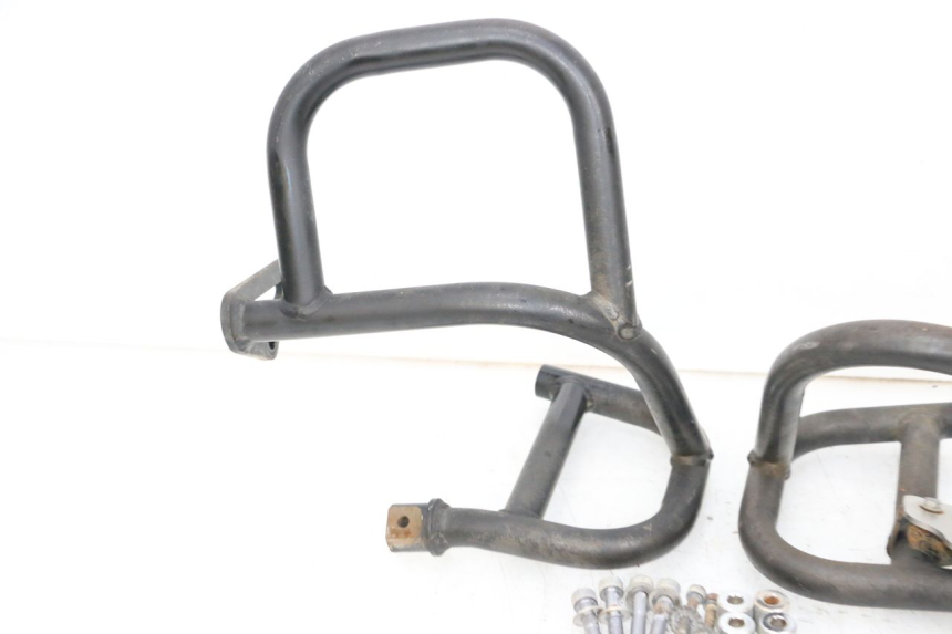 photo de OSŁONA CYLINDRA SILNIKA YAMAHA FJR ABS 1300 (2006 - 2012) - Zbliżenie techniczne