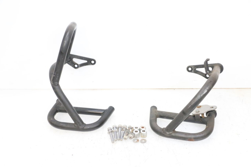 photo de OSŁONA CYLINDRA SILNIKA YAMAHA FJR ABS 1300 (2006 - 2012) - Oznaczenia i referencje