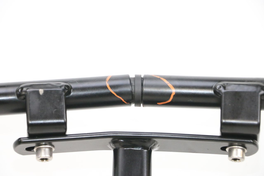 photo de OSŁONA CYLINDRA SILNIKA BMW R GS 1250 (2021 - 2024) - Zoom stanu zużycia