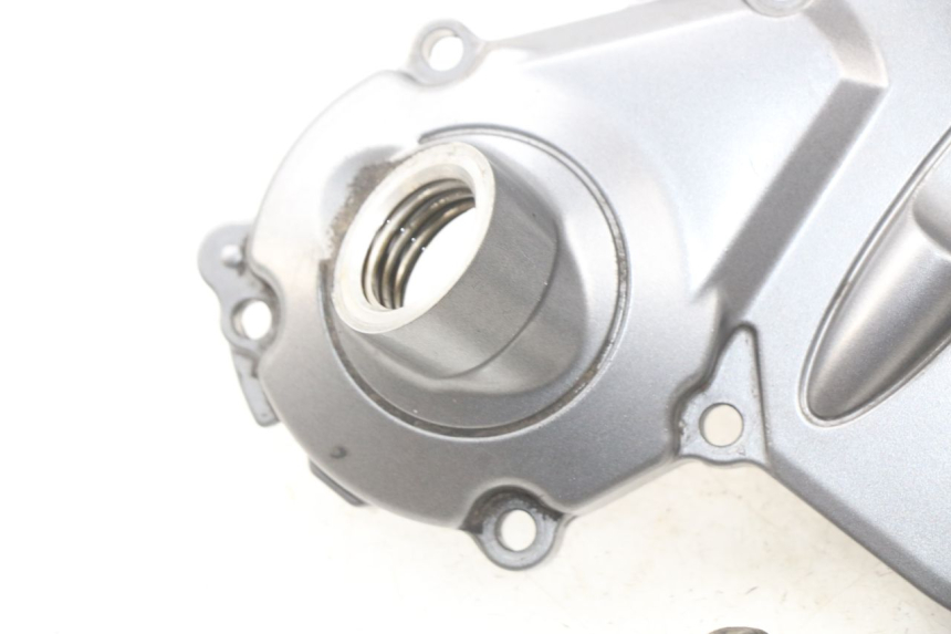 photo de OBUDOWA ZĘBATKI YAMAHA FJR ABS 1300 (2006 - 2012) - Zbliżenie techniczne