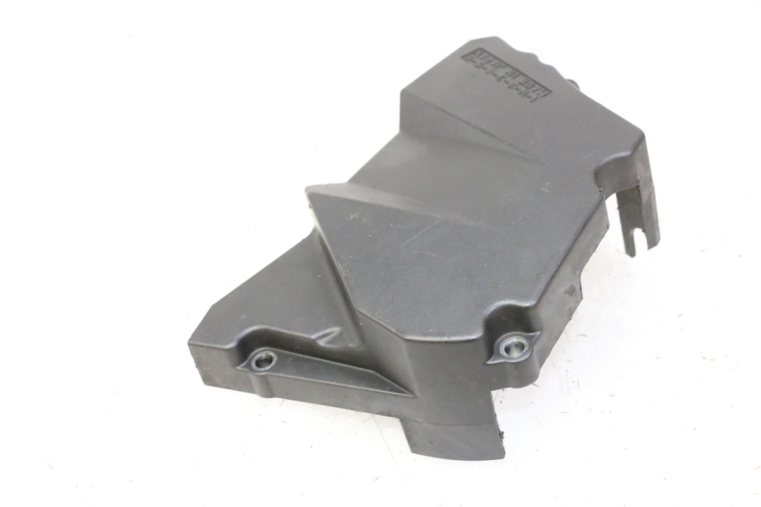 photo de OBUDOWA ZĘBATKI YAMAHA FZ6 FAZER S2 600 (2007 - 2011) - Zbliżenie techniczne