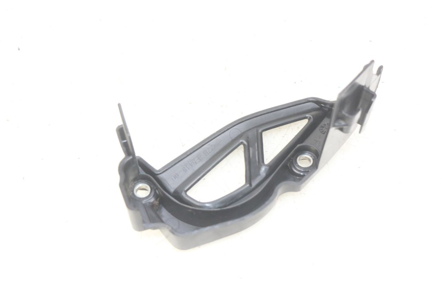 photo de OBUDOWA ZĘBATKI YAMAHA MT ABS 125 (2014 - 2018) - Inny kąt widzenia