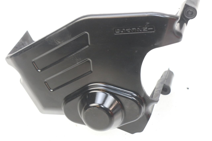 photo de OBUDOWA ZĘBATKI SUZUKI SV N 650 (1999 - 2002) - Inny kąt widzenia