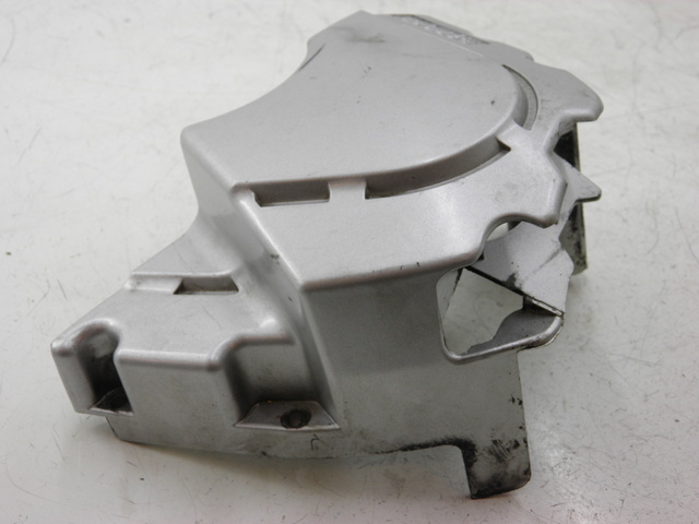 photo de OBUDOWA ZĘBATKI YAMAHA FZS FAZER 1000 (2003 - 2005) - Zbliżenie techniczne