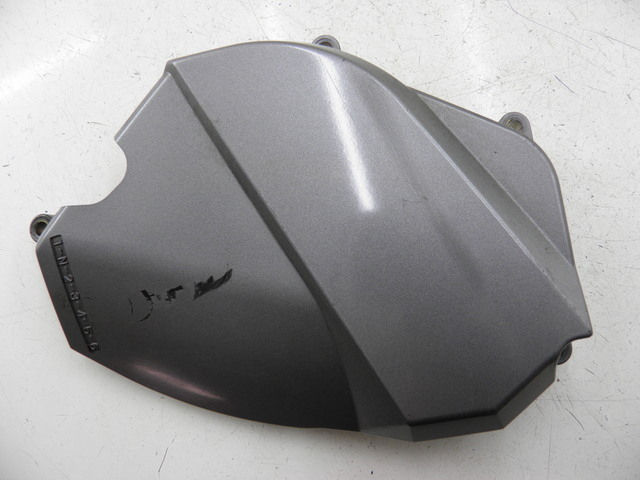 photo de OBUDOWA ZĘBATKI YAMAHA TDM 900 (2004 - 2006) - Zbliżenie techniczne