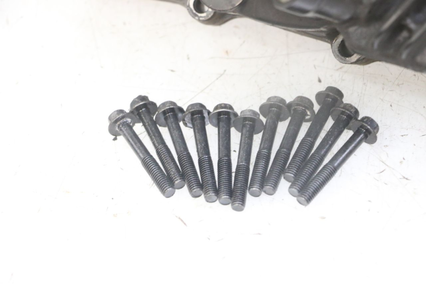 photo de OBUDOWA POMPY WODY HONDA FORZA ABS 300 (2013 - 2017) - Oznaczenia i referencje