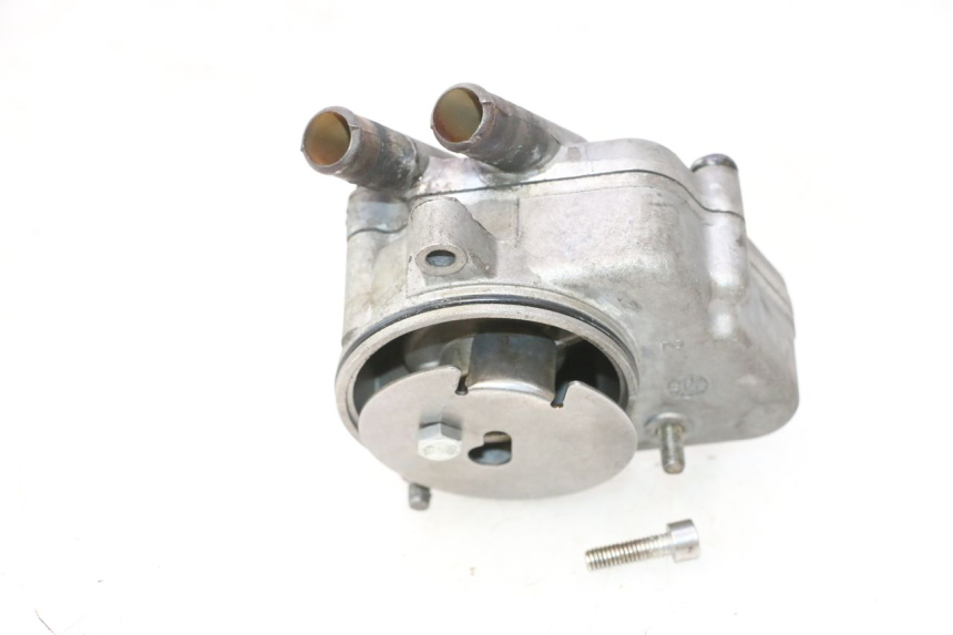 photo de OBUDOWA POMPY WODY YAMAHA YP MAJESTY 125 (1998 - 2001) - Zoom stanu zużycia
