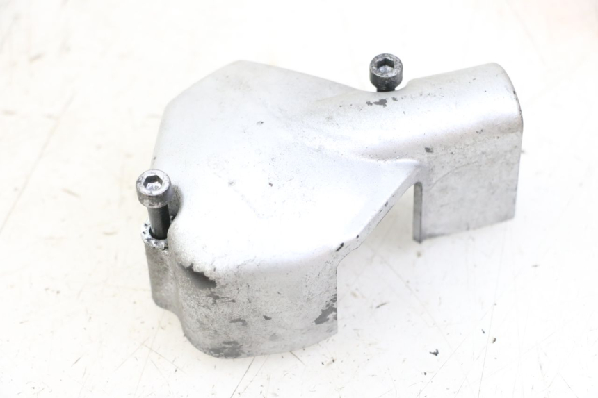 photo de OBUDOWA POMPY OLEJU APRILIA RS 50 (1999 - 2005) - Zbliżenie techniczne