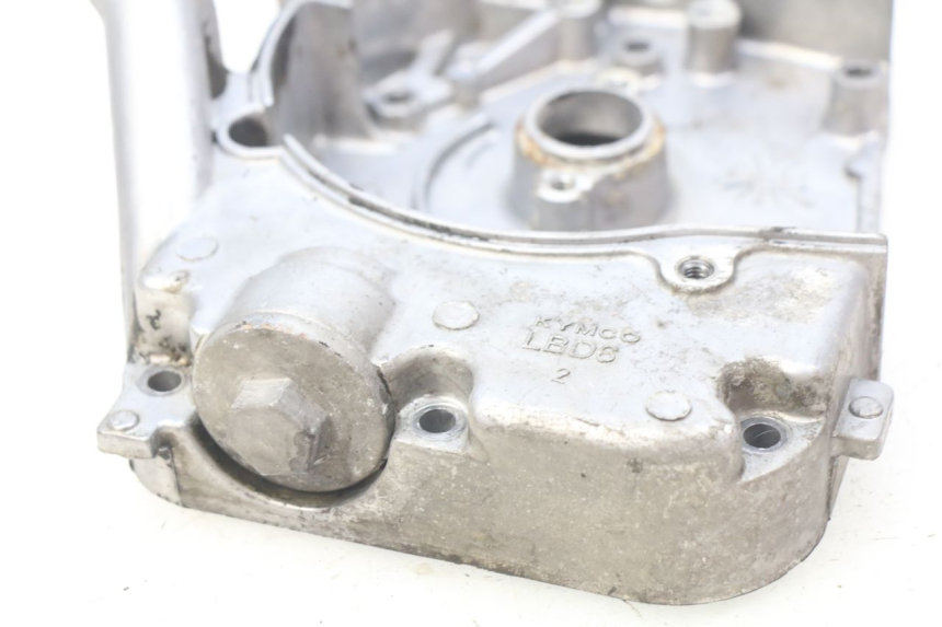 photo de OBUDOWA STATORA KYMCO AGILITY 4T 50 (2005 - 2018) - Zoom stanu zużycia