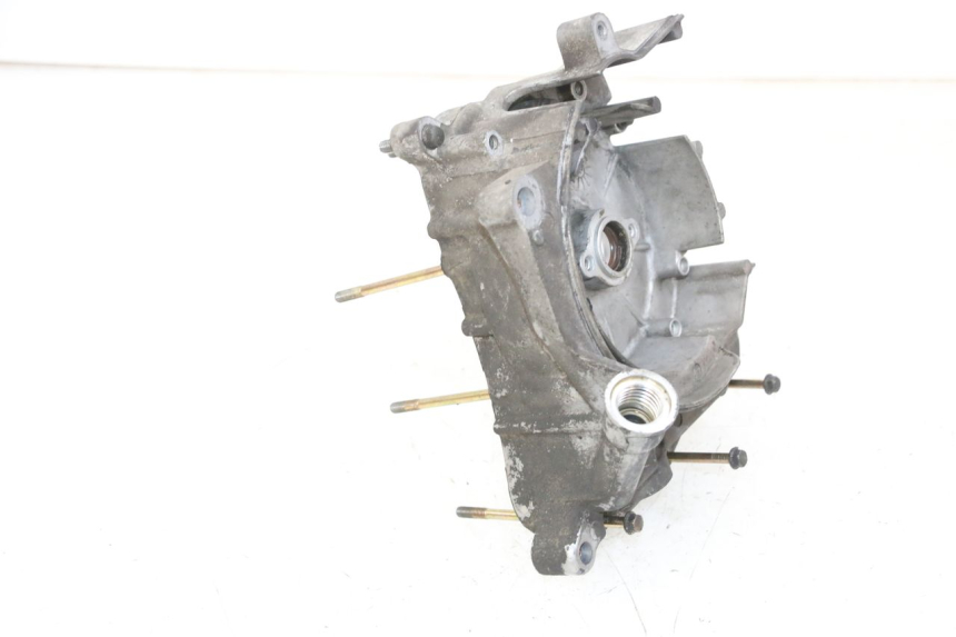 photo de OBUDOWA STATORA KYMCO LIKE 125 (2009 - 2016) - Zbliżenie techniczne