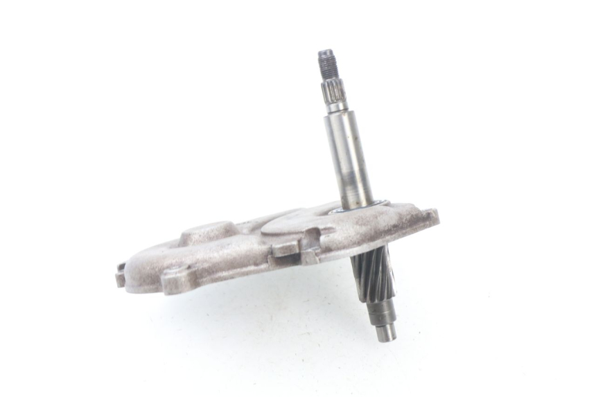 photo de OBUDOWA PRZENIESIENIA NAPĘDU KOŁA MBK BOOSTER SPIRIT 50 (2004 - 2017) - Zbliżenie techniczne