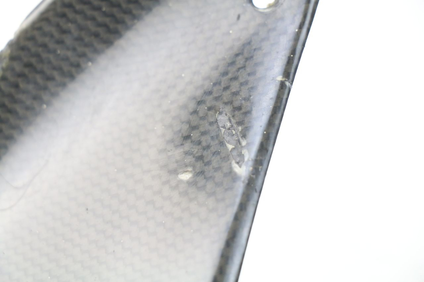 photo de OBUDOWA NAPĘDU KOŁA MV AGUSTA BRUTALE R WALLY 910 (2008 - 2008) - Zbliżenie techniczne