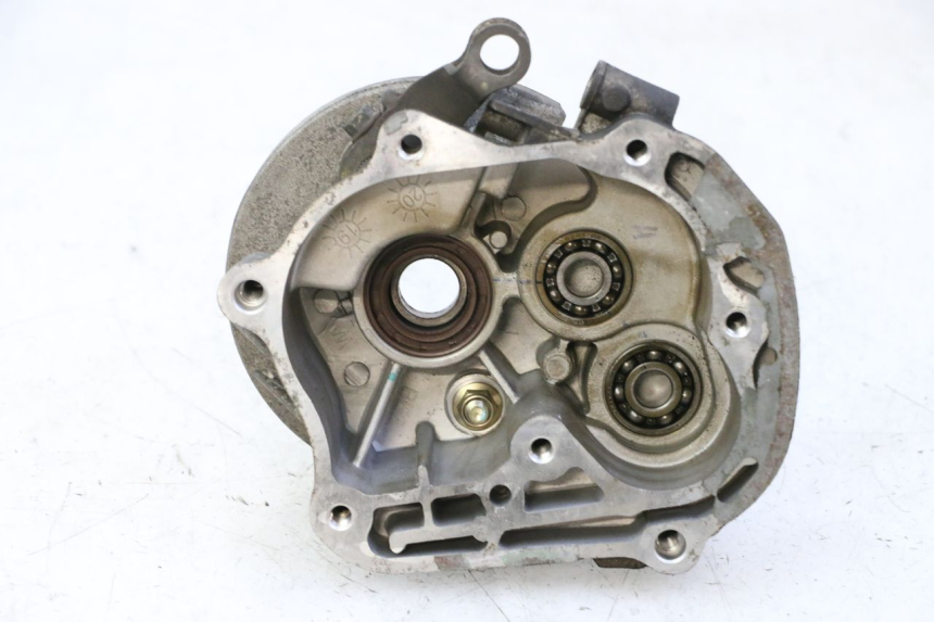 photo de OBUDOWA PRZENIESIENIA NAPĘDU KOŁA SYM CROX 4T 50 (2016 - 2023) - Stan powierzchni