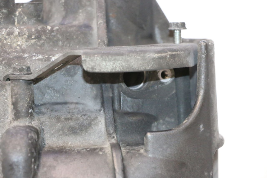 photo de OBUDOWA PRZEKŁADNI KOŁO HONDA FJS SILVER WING SILVERWING 400 (2005 - 2008) - Zoom stanu zużycia
